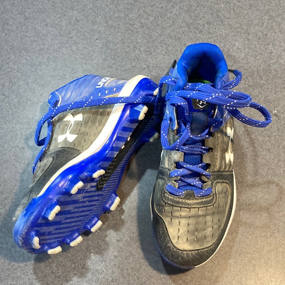 Under Armour Cleats